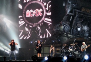 Little-known facts about AC/DC - Fret Zealot